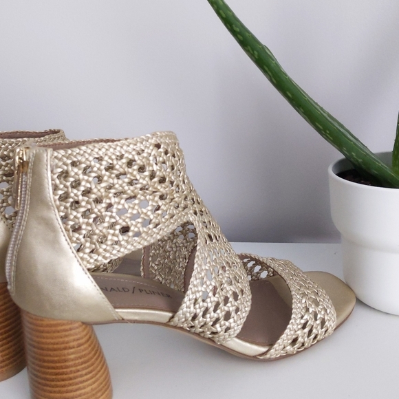 🆕LAST FEW!!🌿DONALD J. PLINER SHOES🌿 - Picture 8 of 12